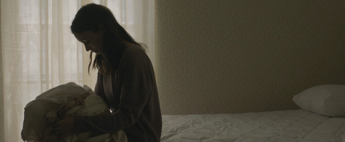 A Ghost Story (2017) by The Critical Movie Critics