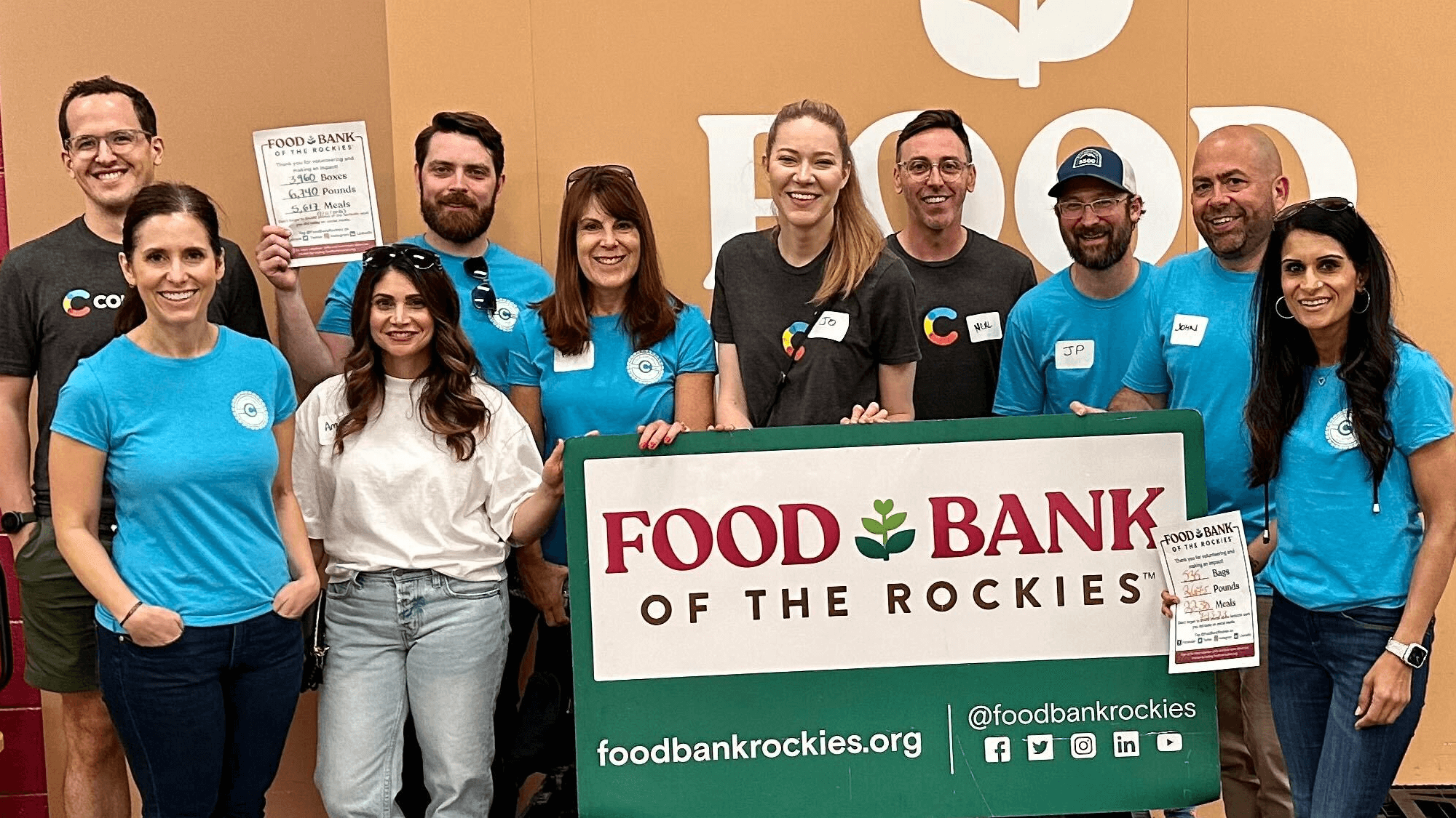 Contentful employees volunteering at food bank.